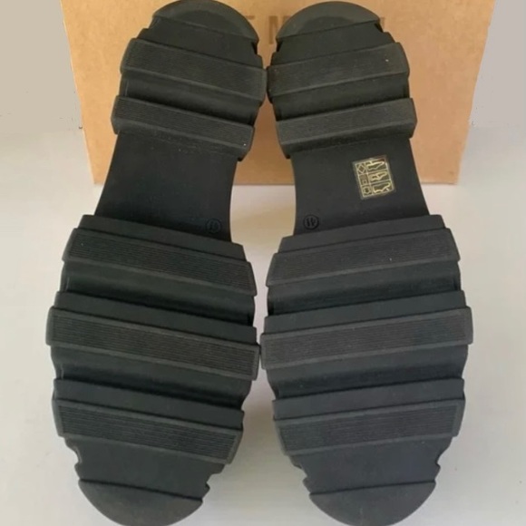 NIB Steve Madden Jonesy Chunky Platform Leather 2-Tone Combat Boots - Picture 5 of 6